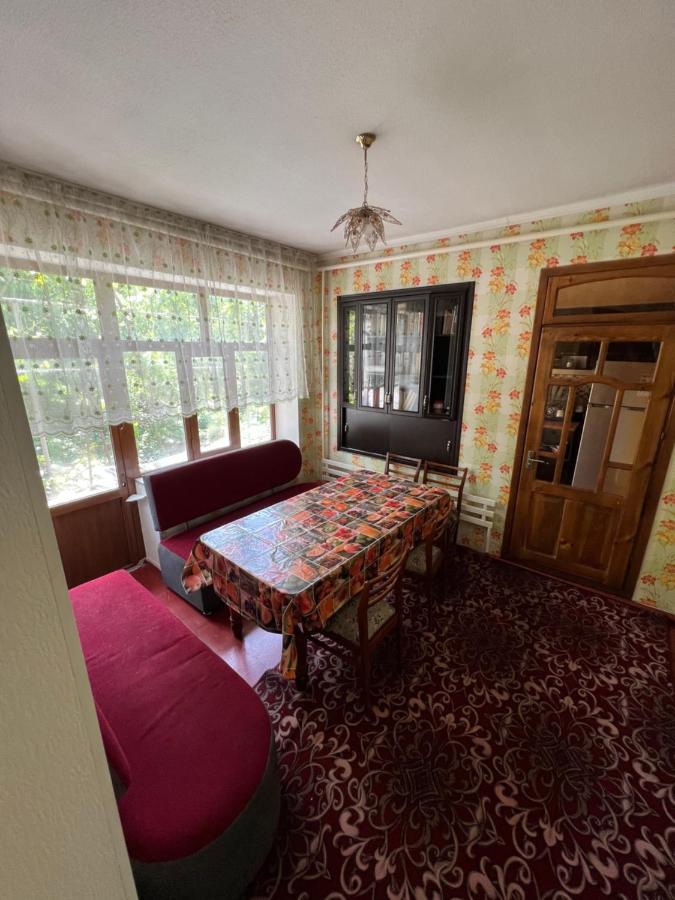 Lovely Home Osh Buitenkant foto
