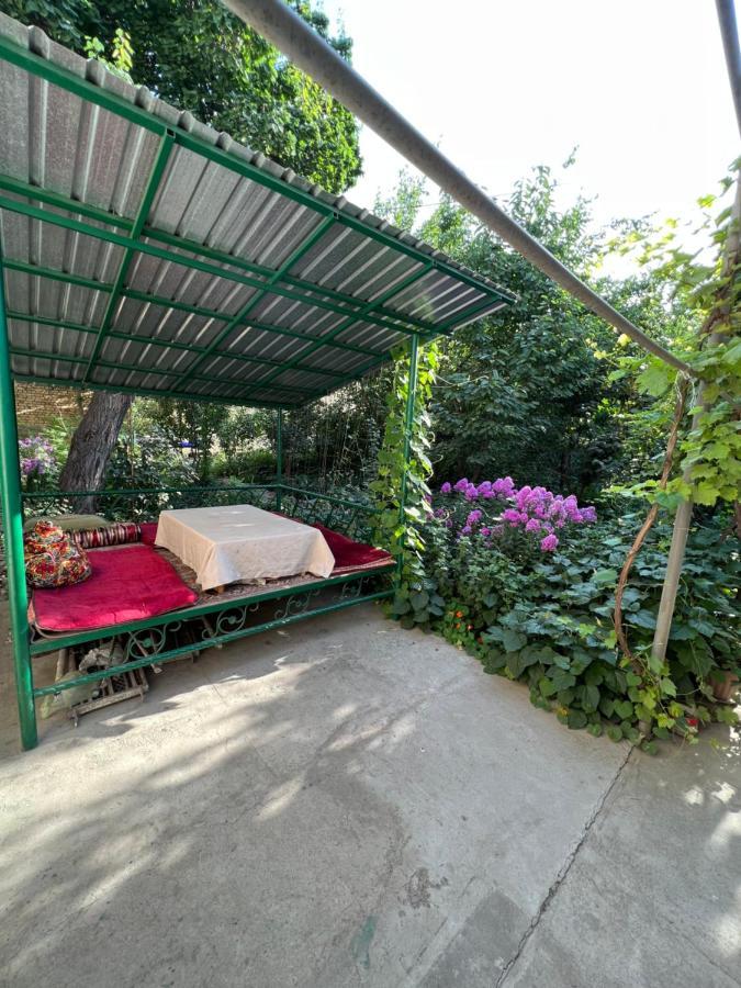 Lovely Home Osh Buitenkant foto